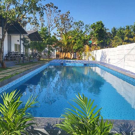 Rashiva Resort Арамбол Екстериор снимка